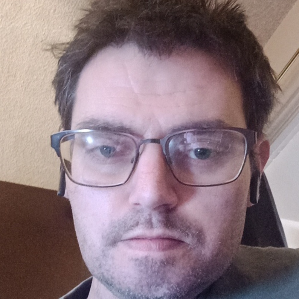 Meet your Posher, Lorne